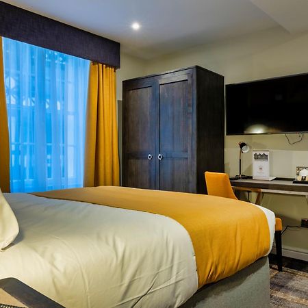 The Feathers Hotel 러들로 외부 사진