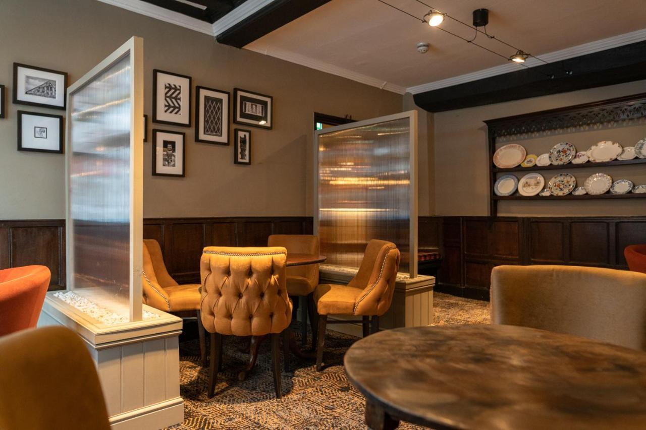 The Feathers Hotel 러들로 외부 사진