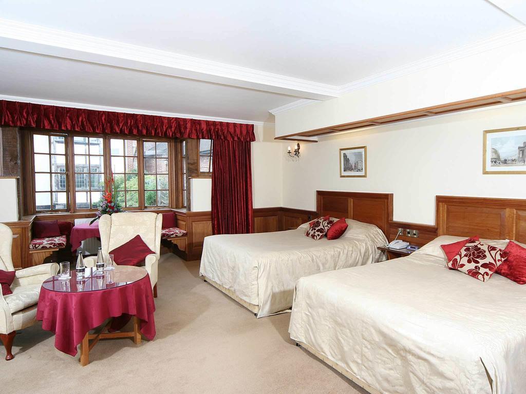 The Feathers Hotel 러들로 외부 사진