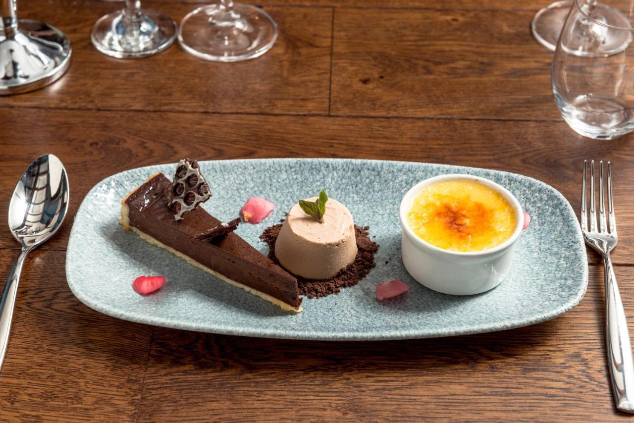 The Feathers Hotel 러들로 외부 사진